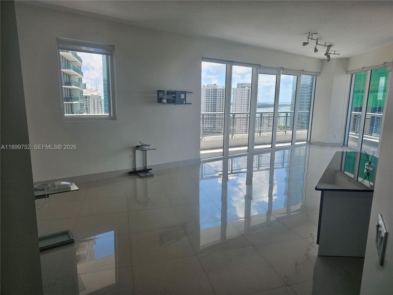 60 SW 13 St, Unit 1900, Miami, FL 33130 Photo
