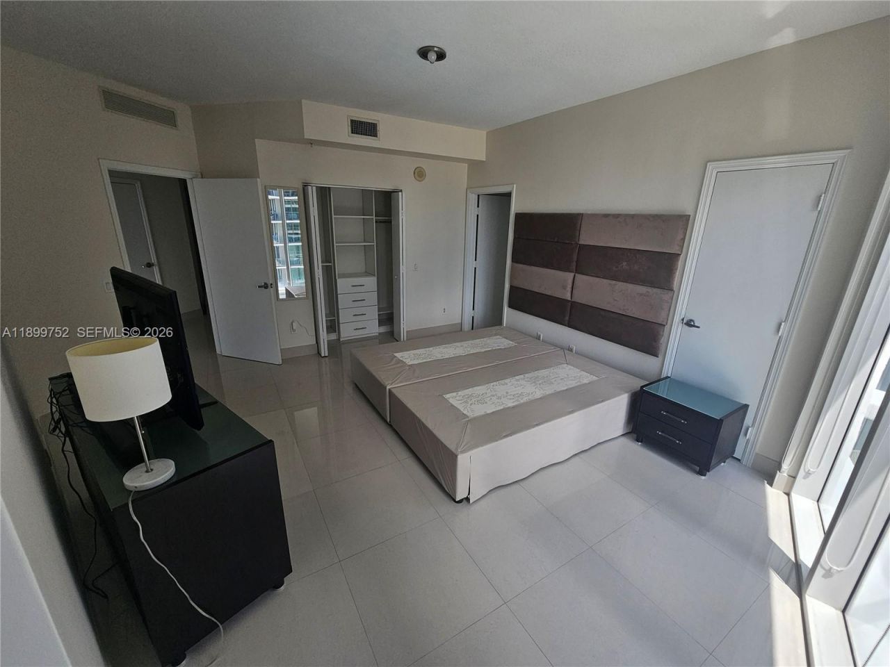 60 SW 13 St, Unit 1900, Miami, FL 33130 Photo