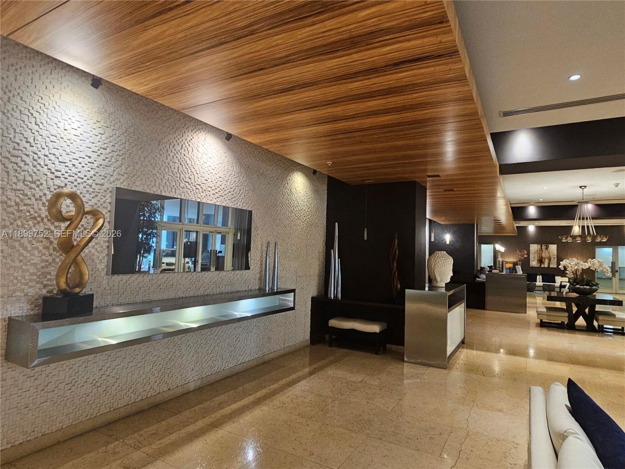 60 SW 13 St, Unit 1900, Miami, FL 33130 Photo