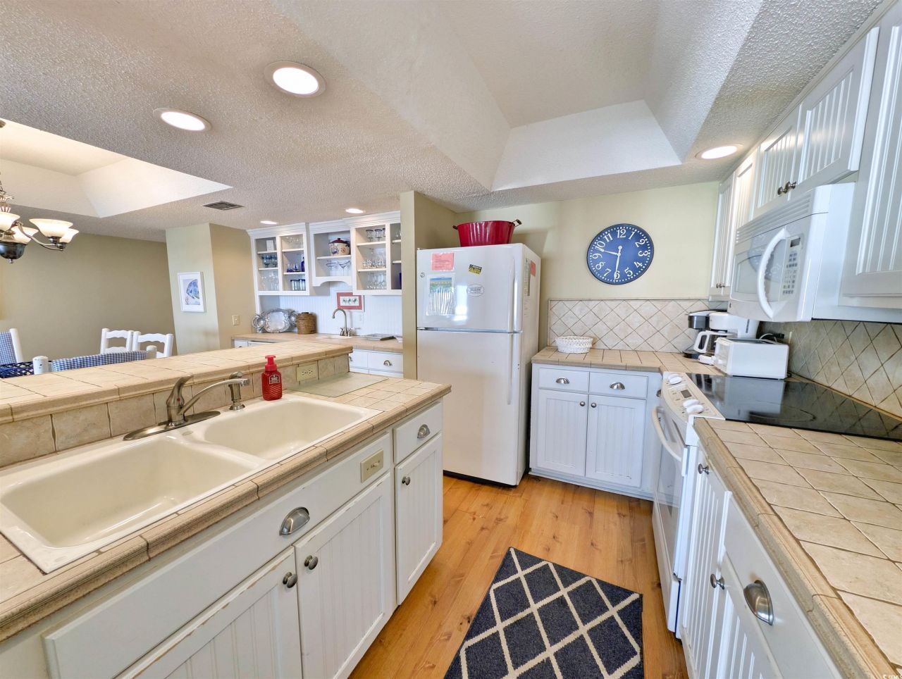 647 Norris Dr. Photo 15