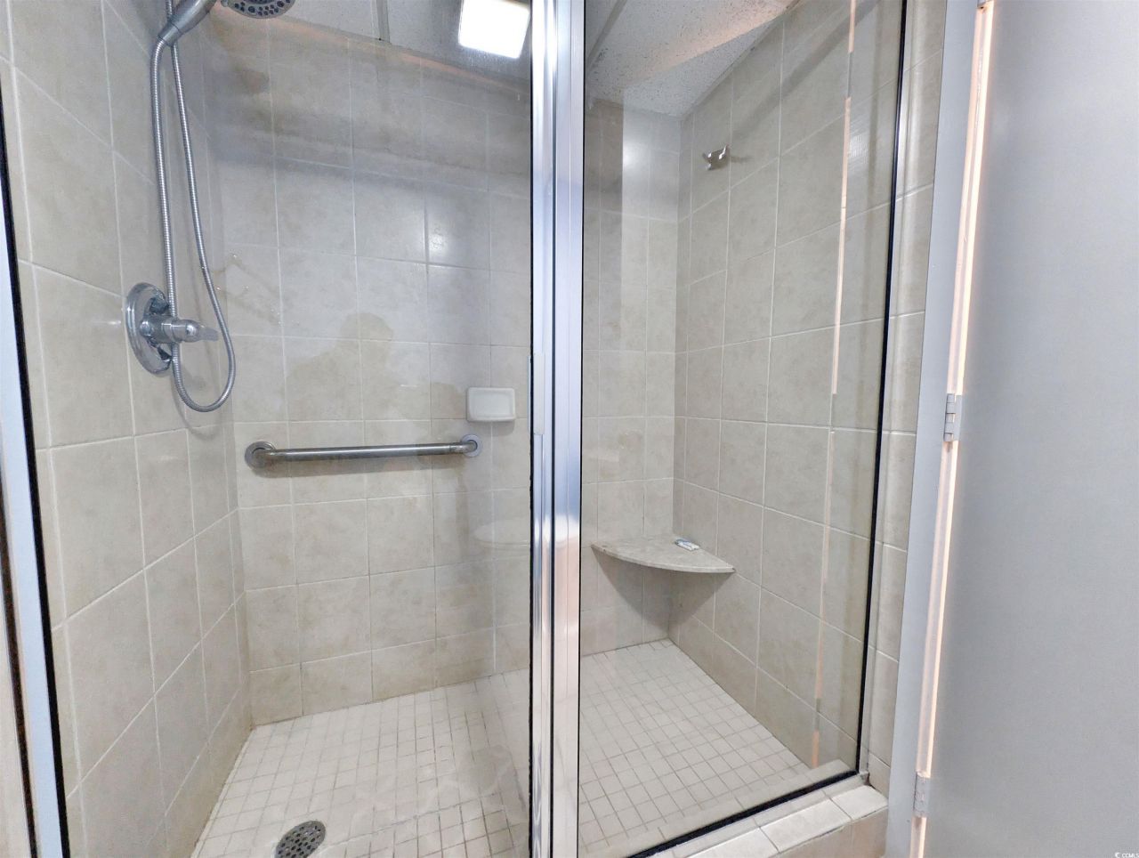 647 Norris Dr. Photo 27