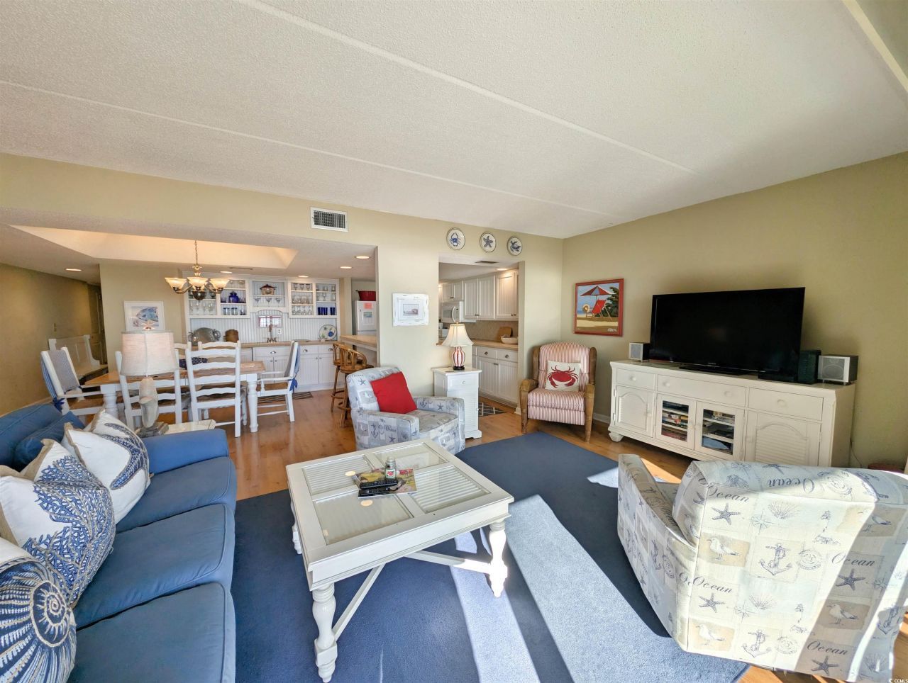 647 Norris Dr. Photo 8