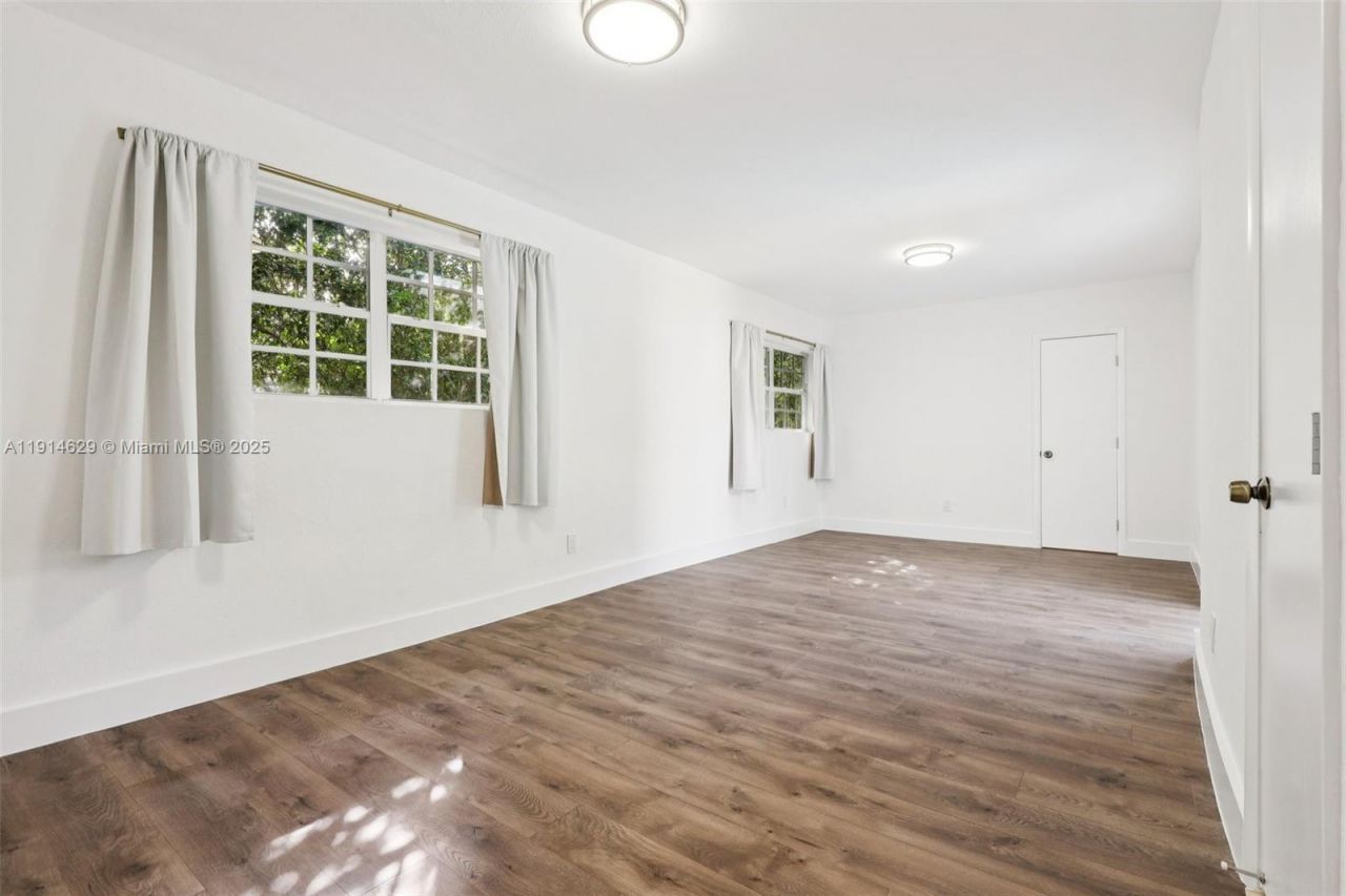 12630 NE Miami Pl, North Miami, FL 33161 Photo