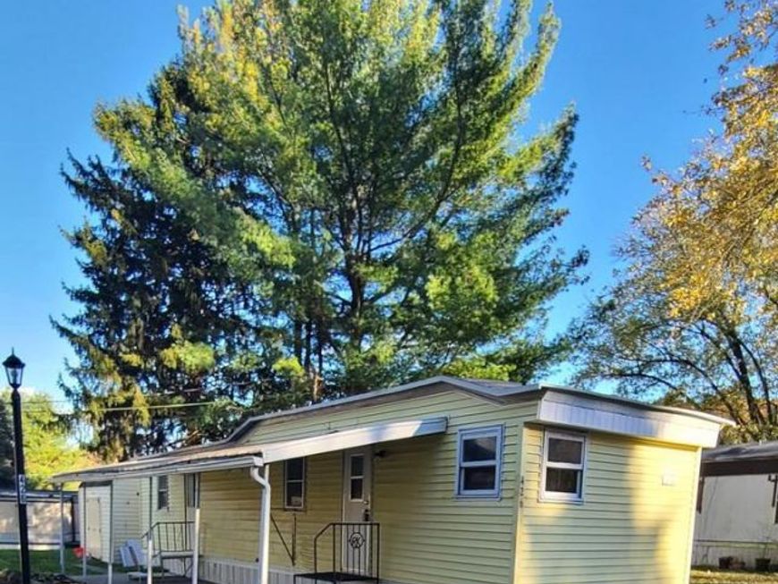 426 Clover Drive, York, PA 17406 Main Photo