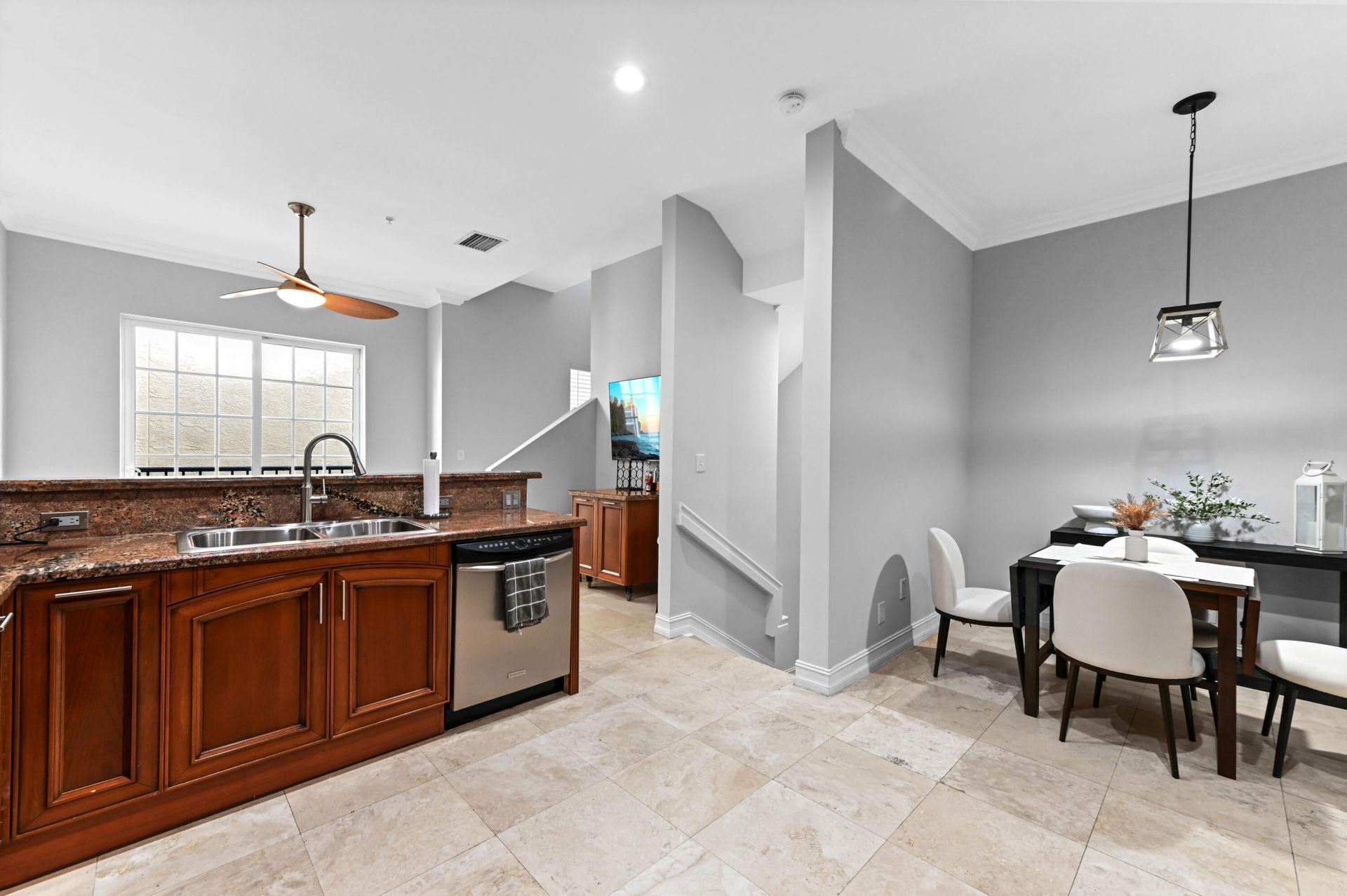 150 NE 6th Avenue, Unit E, Delray Beach, FL 33483 Photo