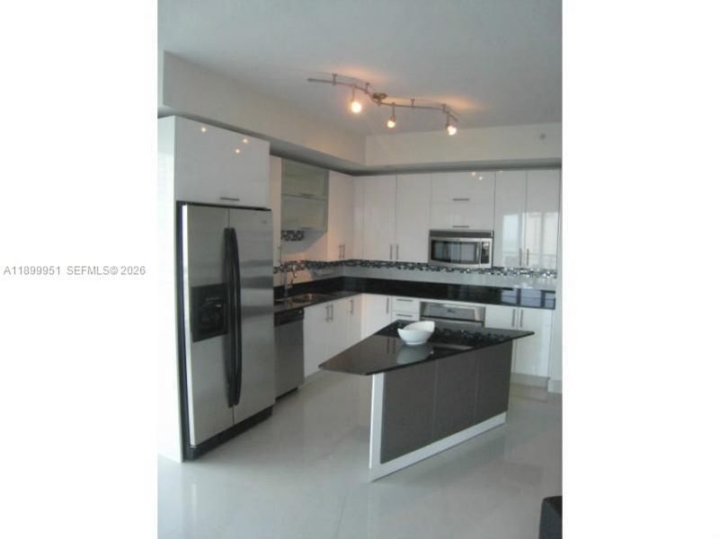 60 SW 13 St, Unit 1900, Miami, FL 33130 Photo