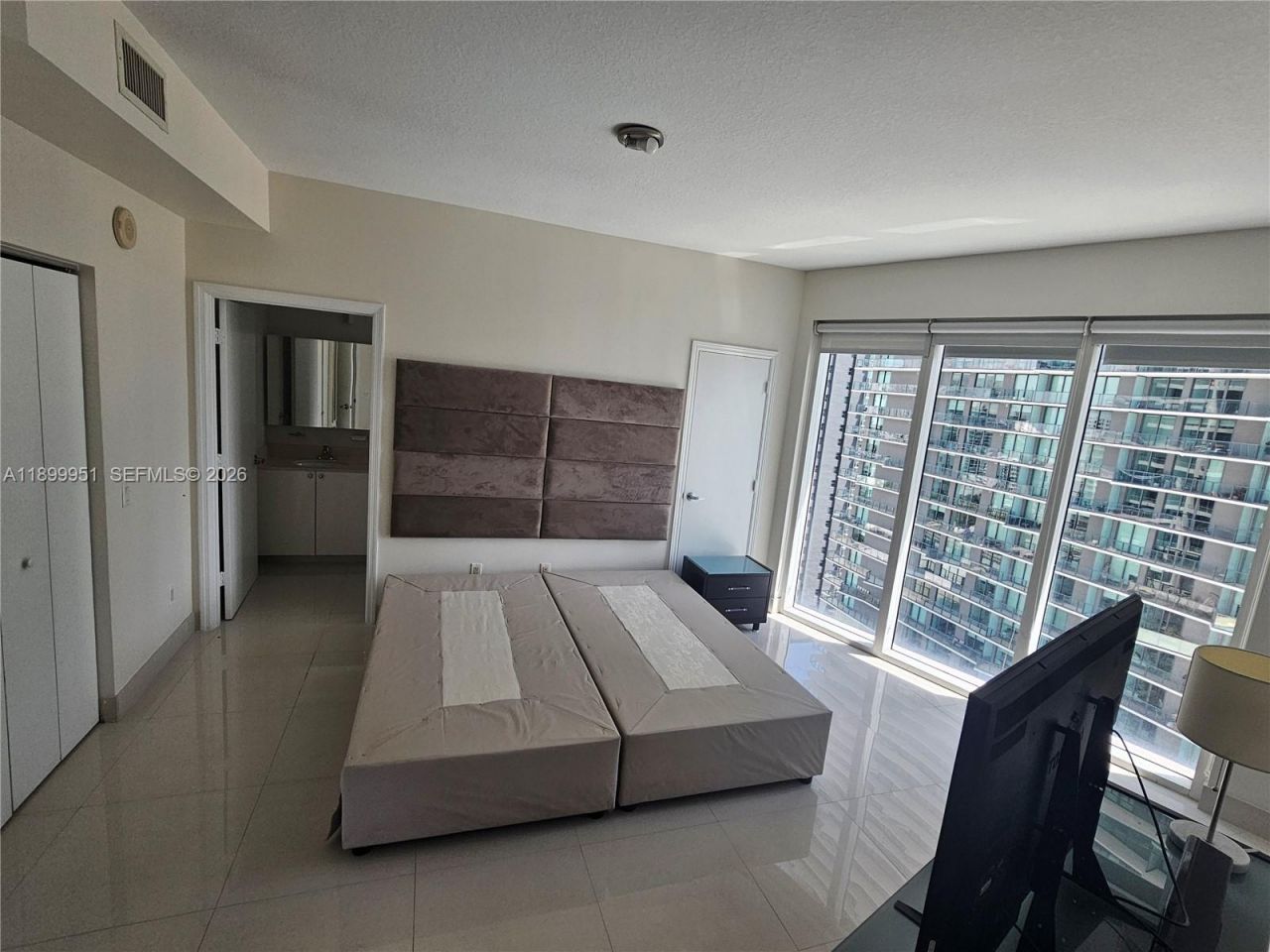 60 SW 13 St, Unit 1900, Miami, FL 33130 Photo