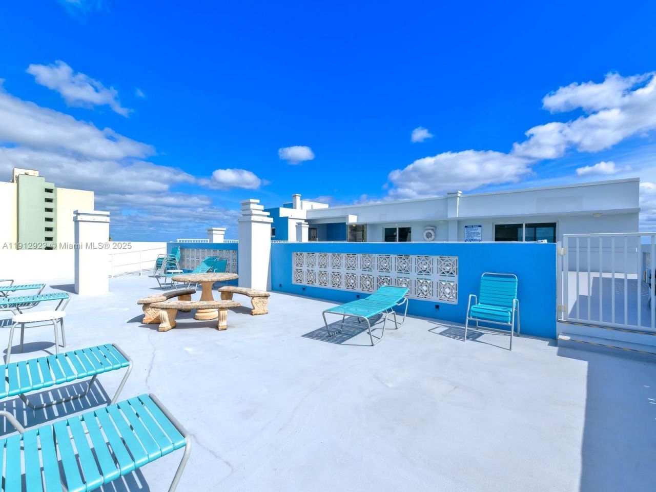 320 S Surf Rd, Unit 801, Hollywood, FL 33019 Photo