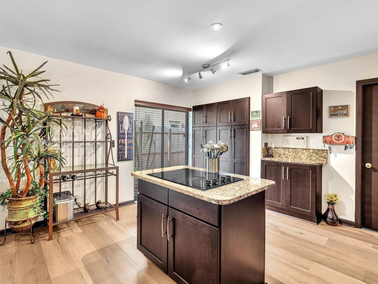 7390 NW 49th St, Lauderhill, FL 33319 Photo