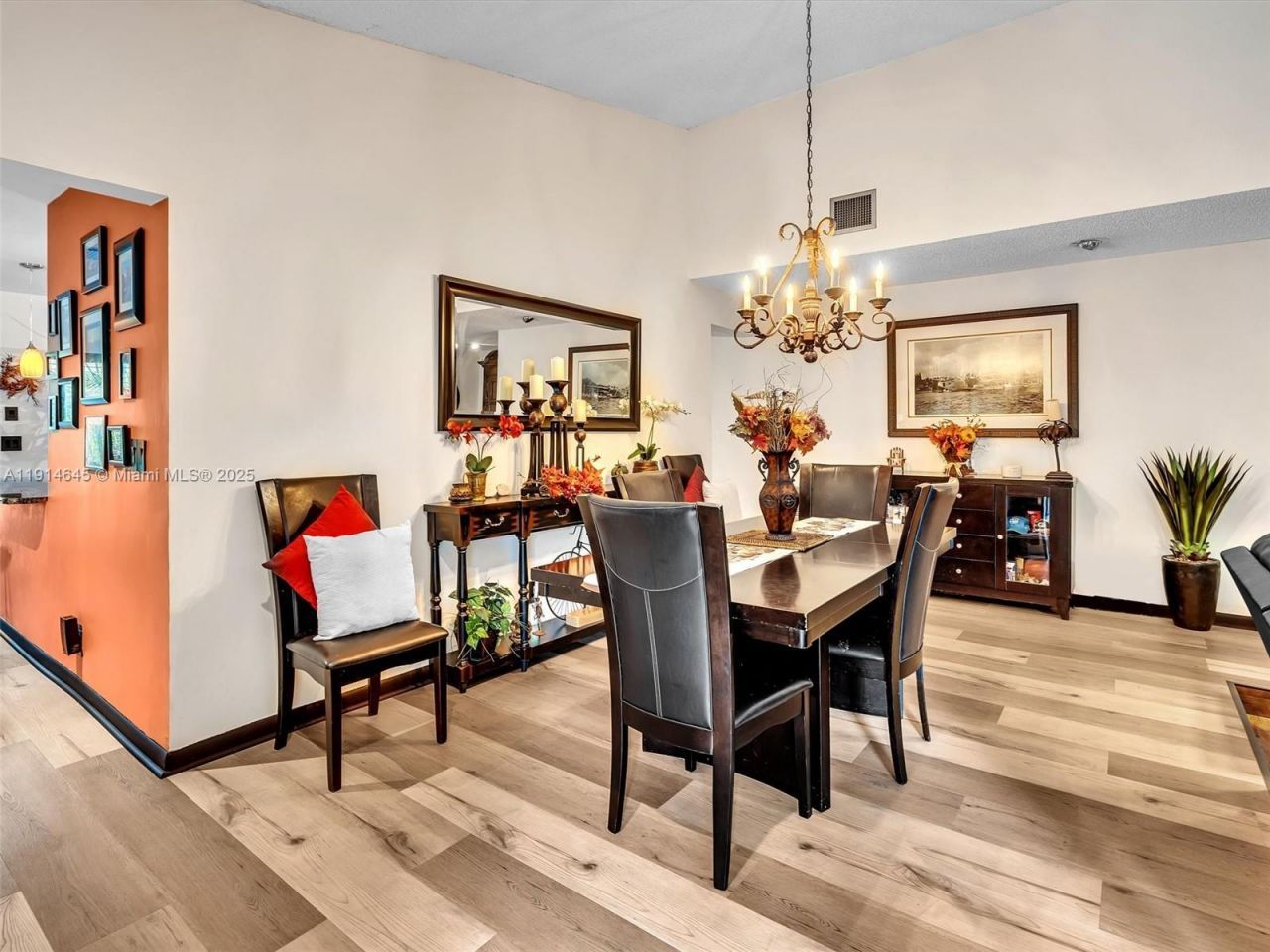 7390 NW 49th St, Lauderhill, FL 33319 Photo