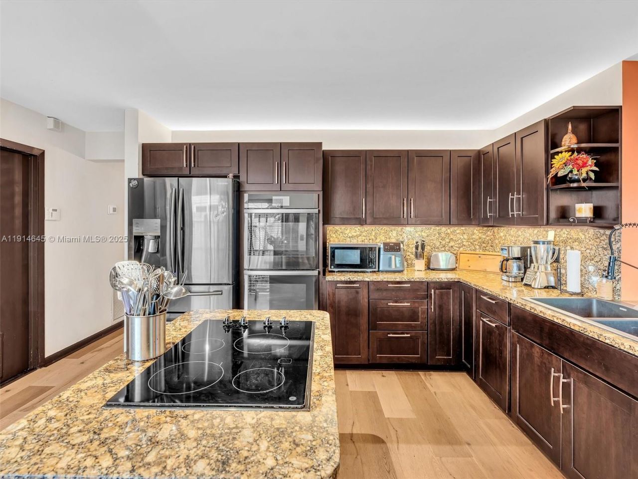 7390 NW 49th St, Lauderhill, FL 33319 Photo