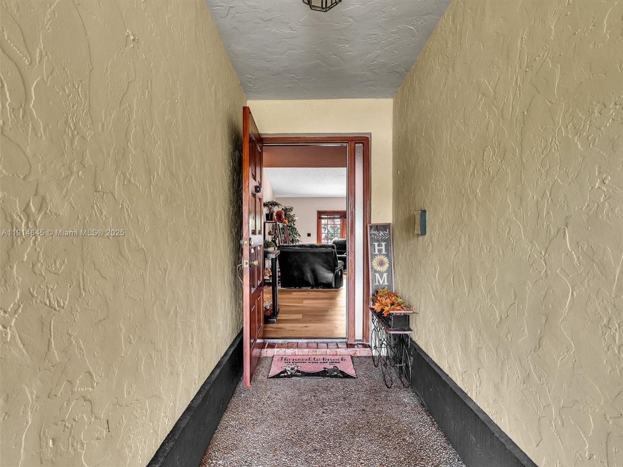 7390 NW 49th St, Lauderhill, FL 33319 Photo