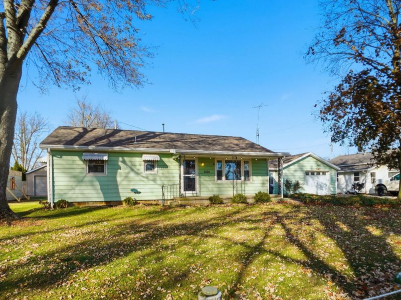 8990 Crescent Street, Lakeview, OH 43331 Photo 5