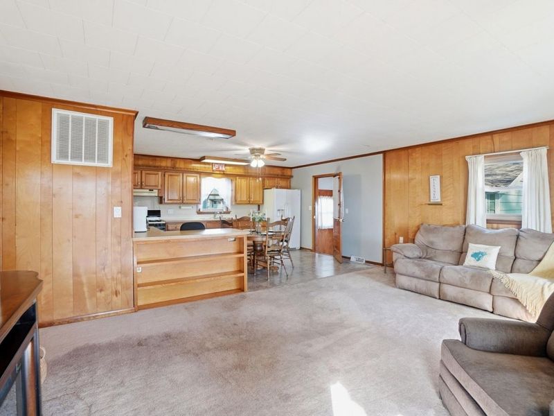 8990 Crescent Street, Lakeview, OH 43331 Photo 9