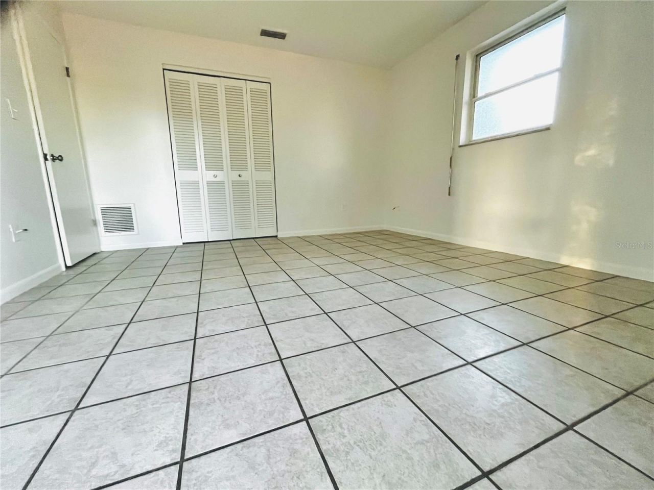 7401 21st Street N, Saint Petersburg, FL 33702 Photo