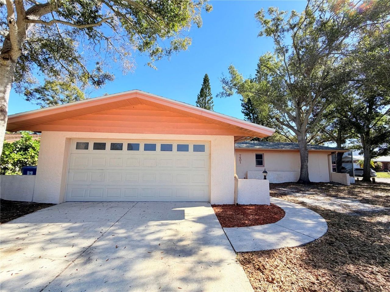 7401 21st Street N, Saint Petersburg, FL 33702 Photo