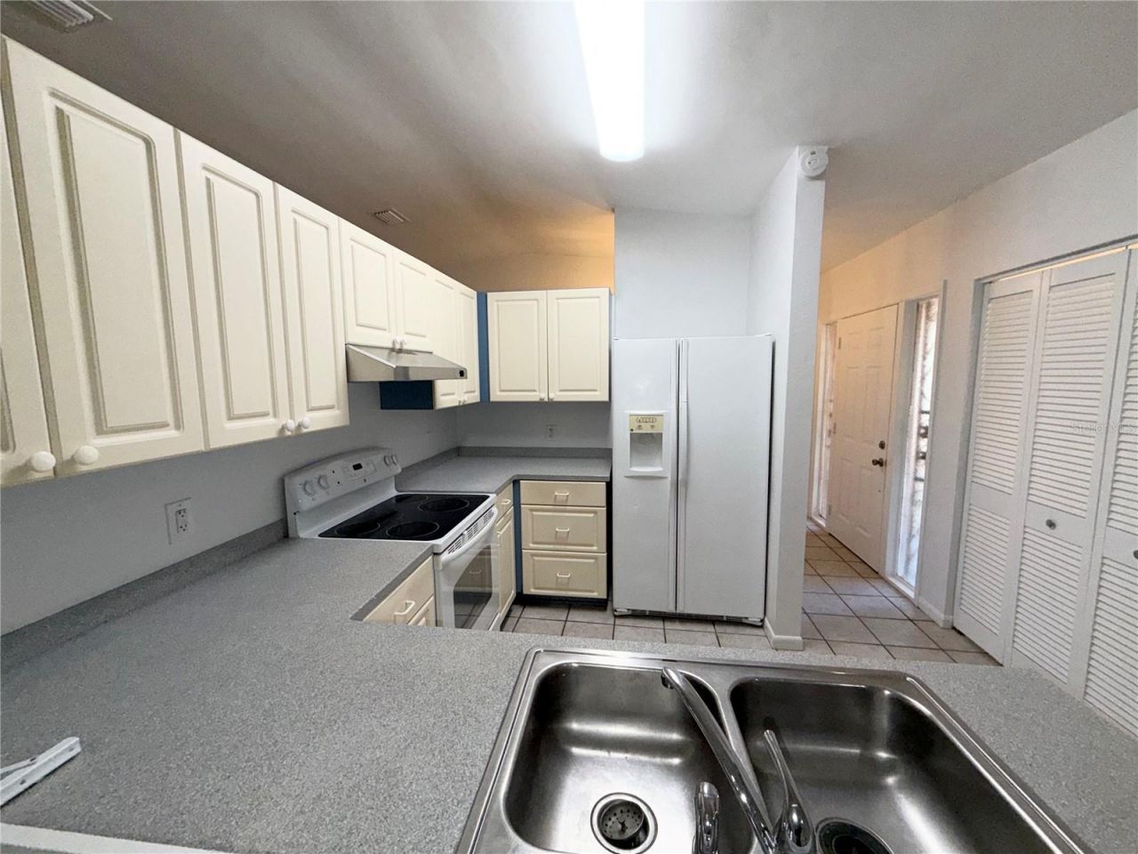 7401 21st Street N, Saint Petersburg, FL 33702 Photo