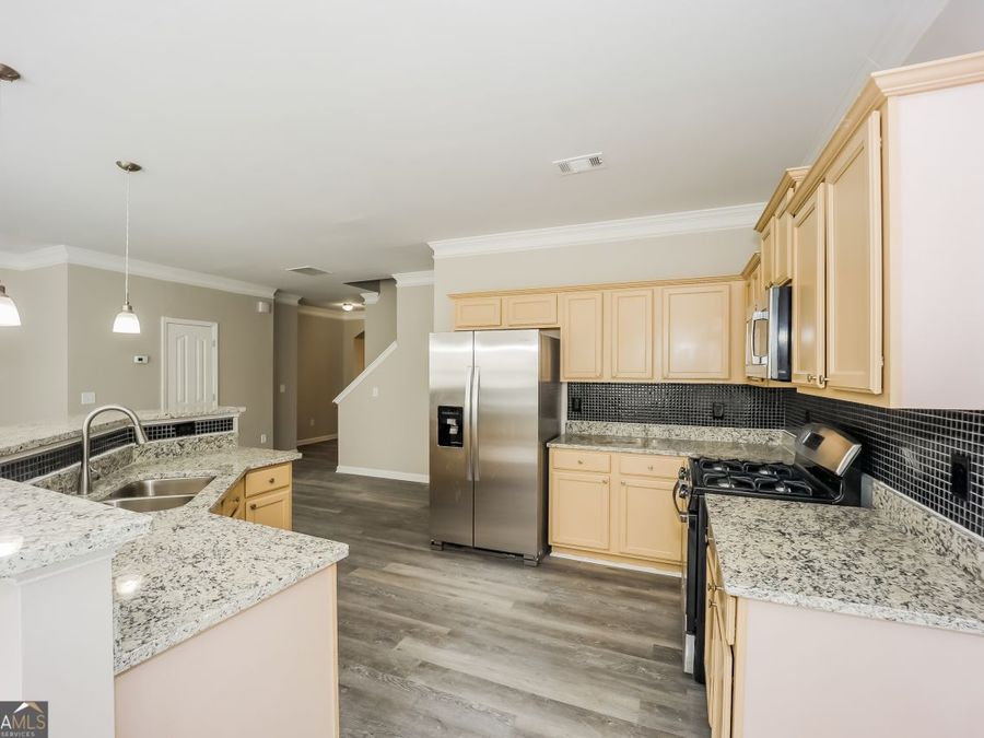Property Image 12