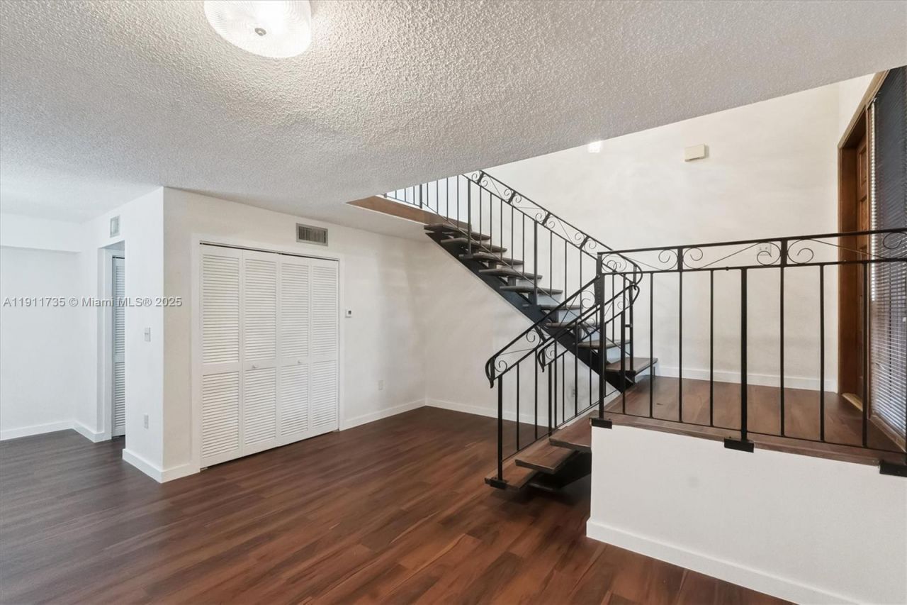 5975 SW 137th Ave, Unit 702, Miami, FL 33183 Photo