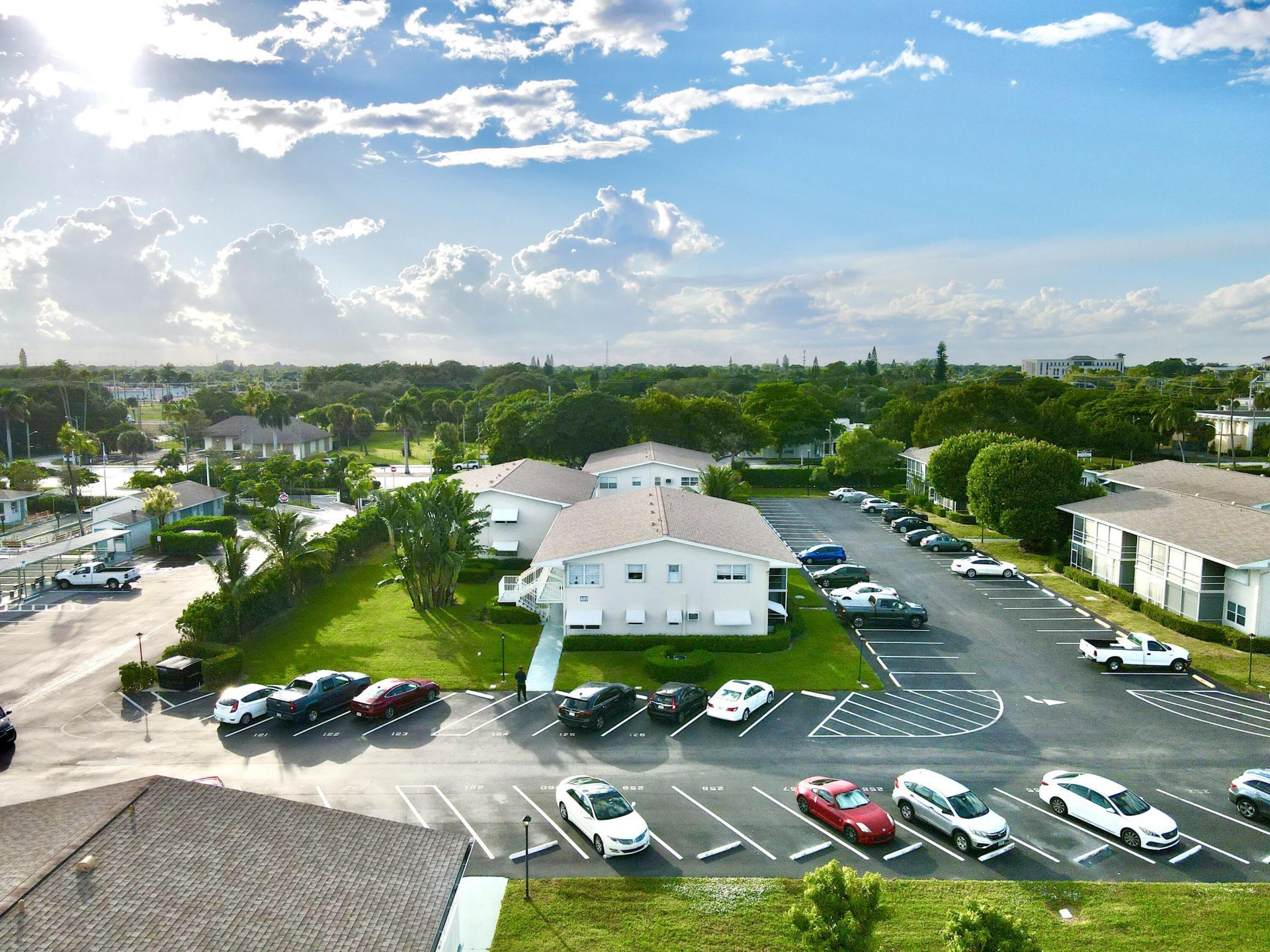 480 Horizons W, Unit 110, Boynton Beach, FL 33435 Photo