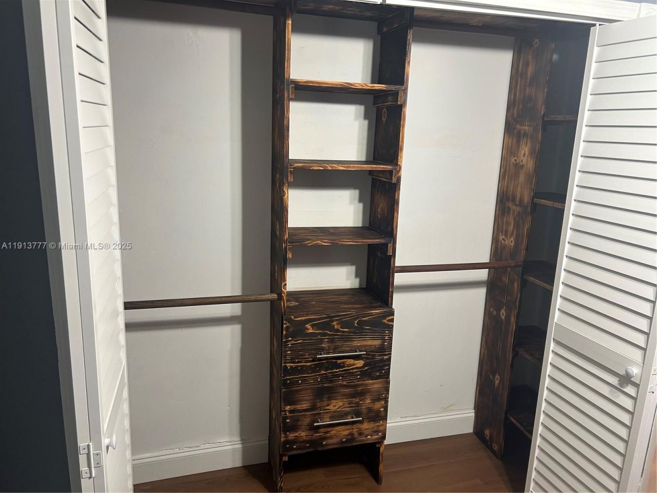 1051 SW 1st St, Unit 404, Miami, FL 33130 Photo