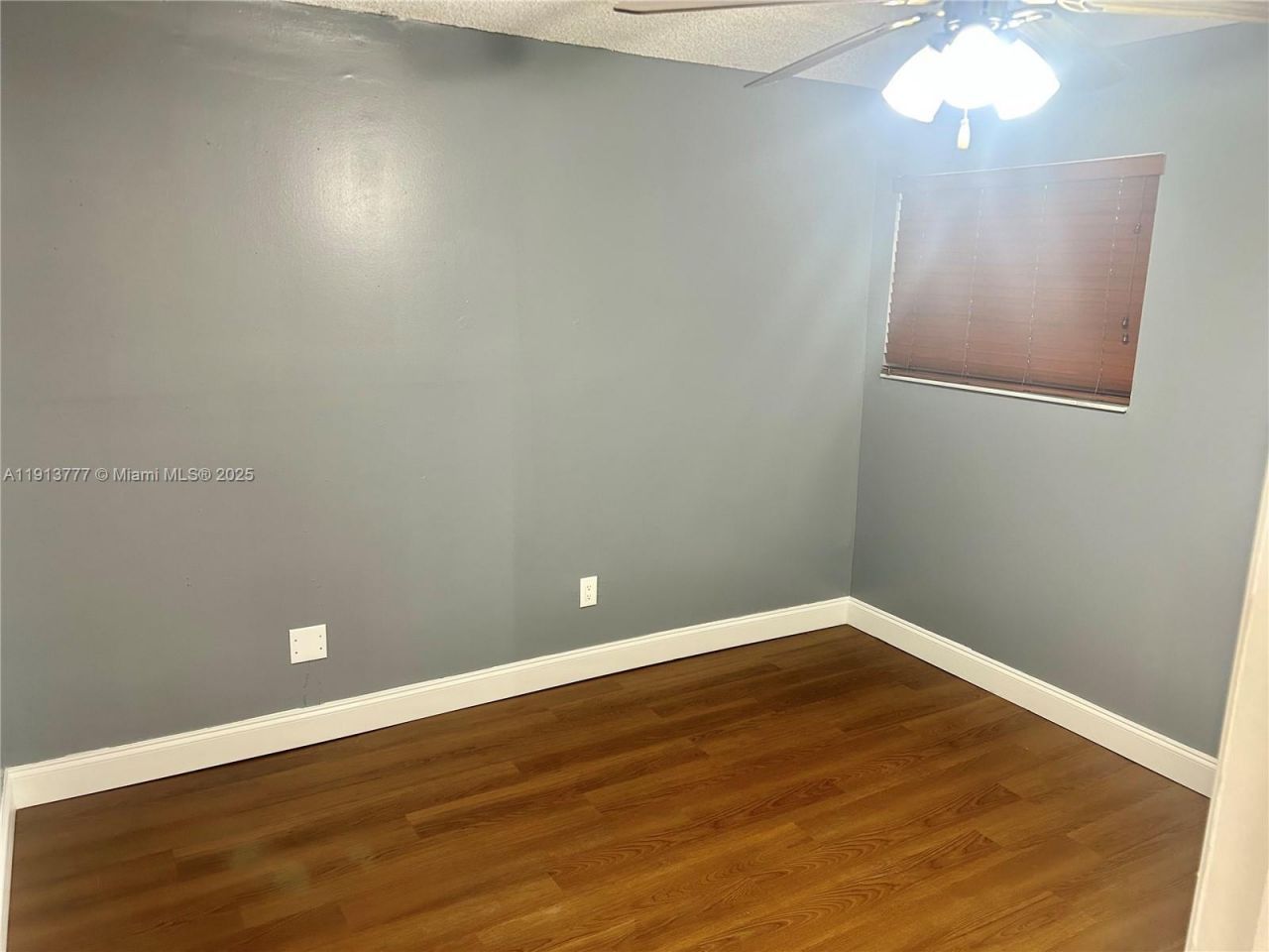 1051 SW 1st St, Unit 404, Miami, FL 33130 Photo