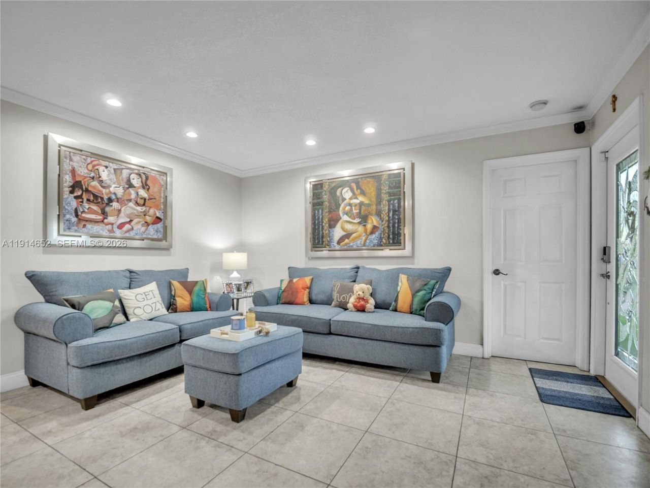 8530 NW 178th St, Hialeah, FL 33015 Photo