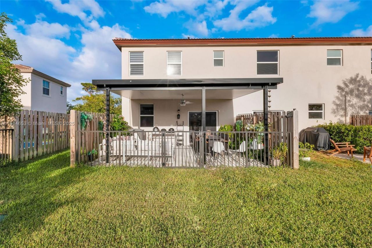 12960 NW 22nd Pl, Miami, FL 33167 Photo