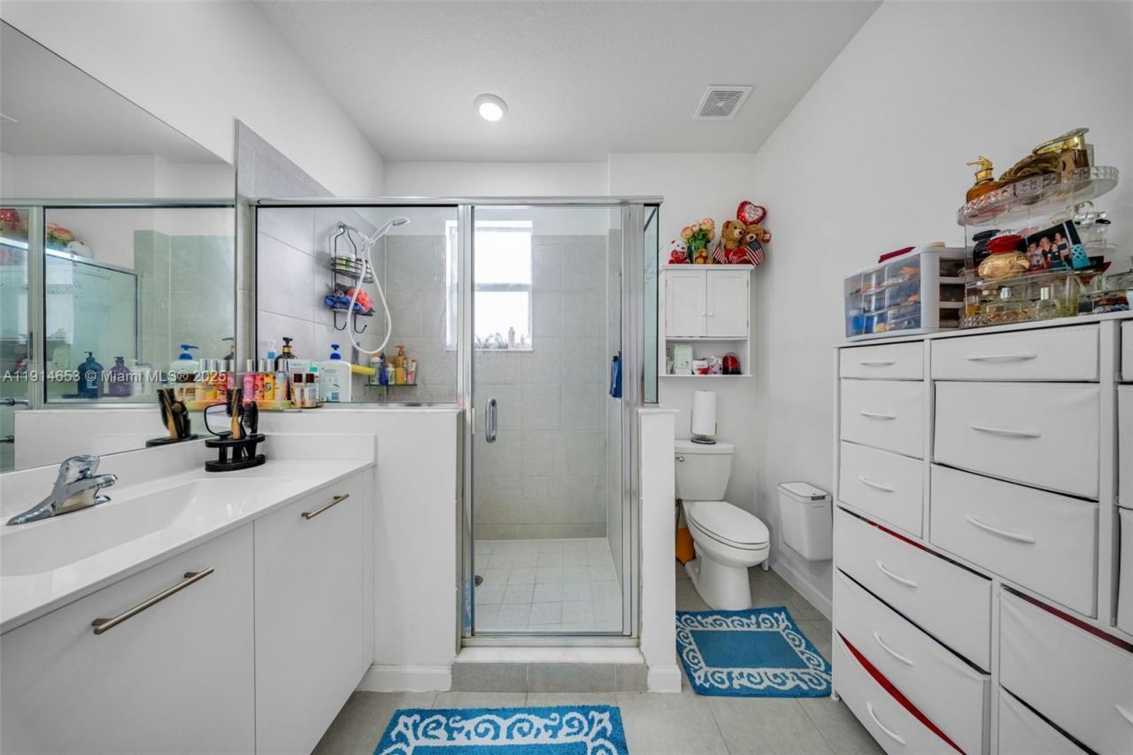 12960 NW 22nd Pl, Miami, FL 33167 Photo