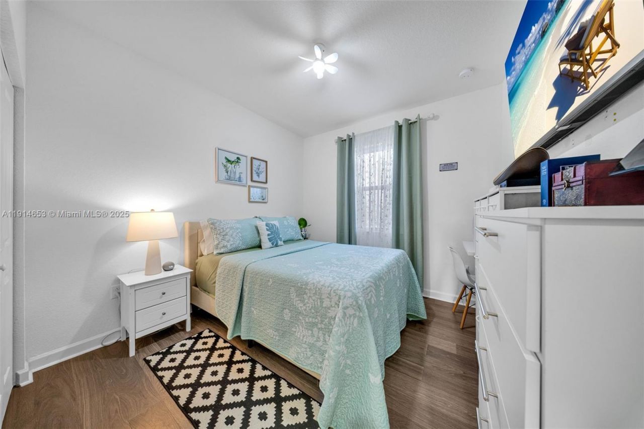 12960 NW 22nd Pl, Miami, FL 33167 Photo