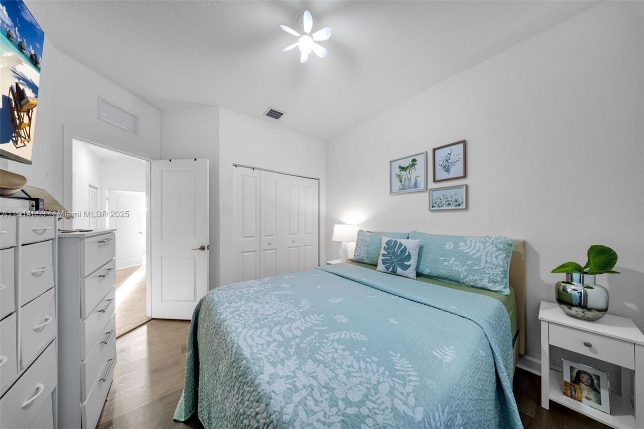 12960 NW 22nd Pl, Miami, FL 33167 Photo