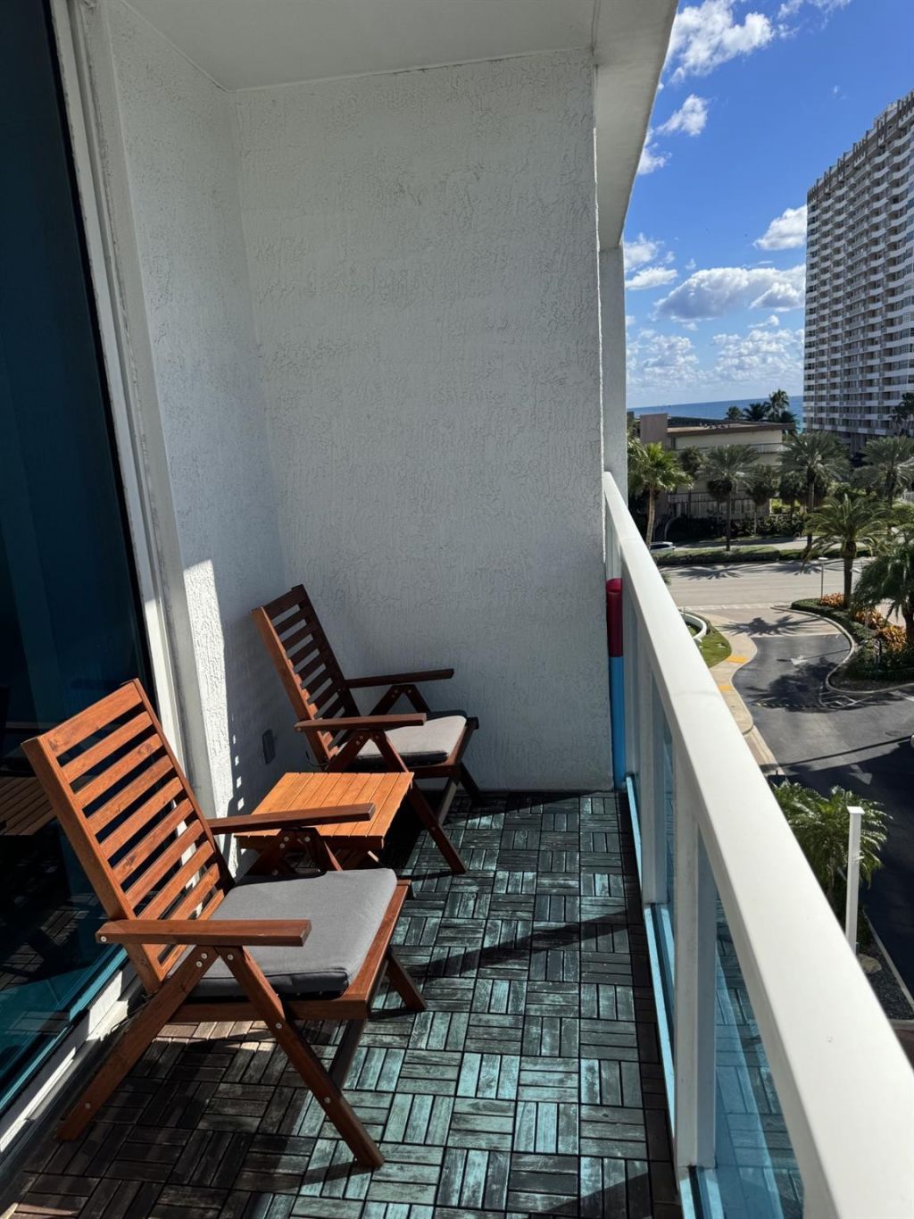 1945 S Ocean Drive, Unit 505, Hallandale Beach, FL 33009 Photo