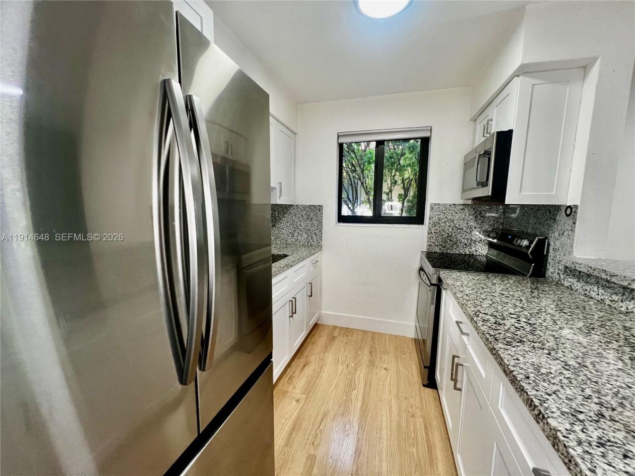 3520 SW 25th St, Miami, FL 33133 Photo