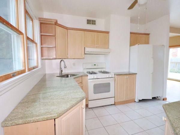 156 Oak Street, Amityville, NY 11701