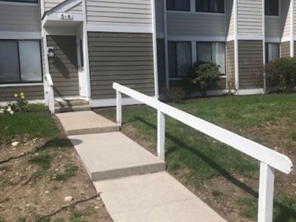 8 Stebbins, Unit 8, Ridgefield, CT 06877