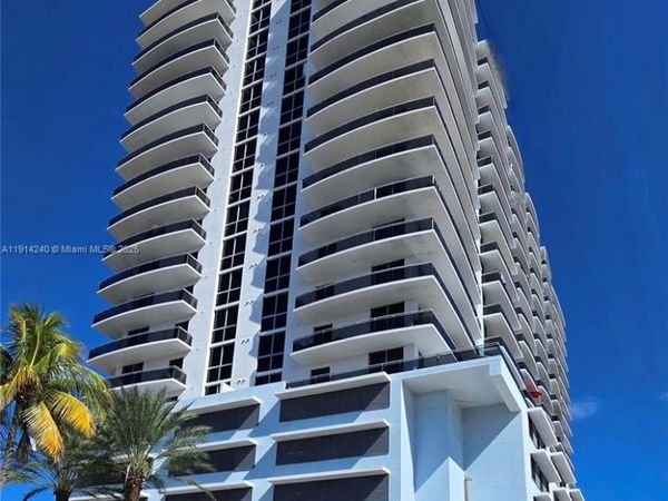 7901 Hispanola Ave, Unit 607, North Bay Village, FL 33141