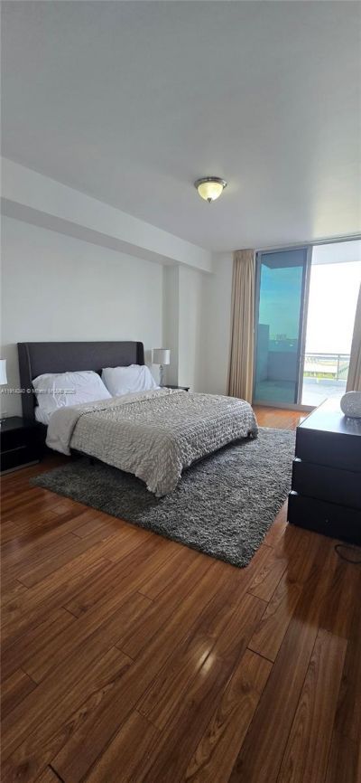 7901 Hispanola Ave, Unit 607, North Bay Village, FL 33141 Photo