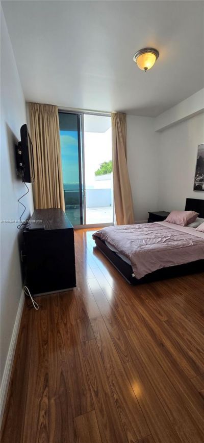 7901 Hispanola Ave, Unit 607, North Bay Village, FL 33141 Photo