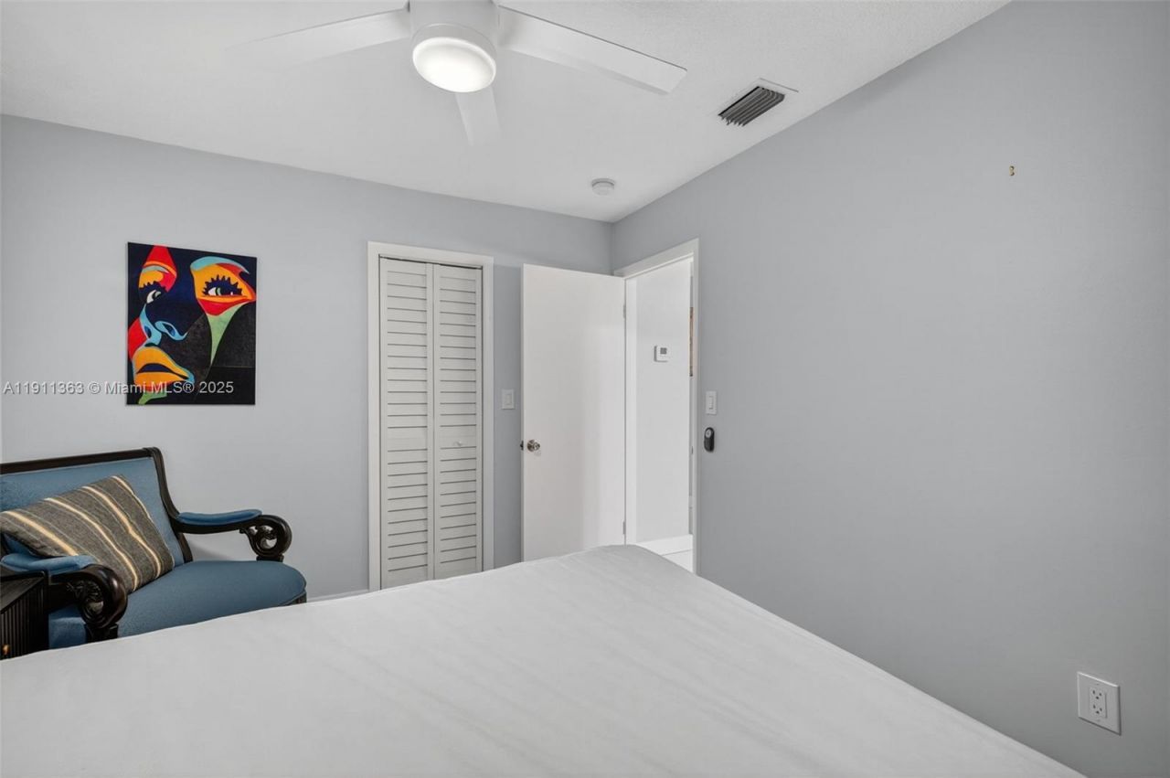 16801 NE 13th Ave, Unit 112, Miami, FL 33162 Photo