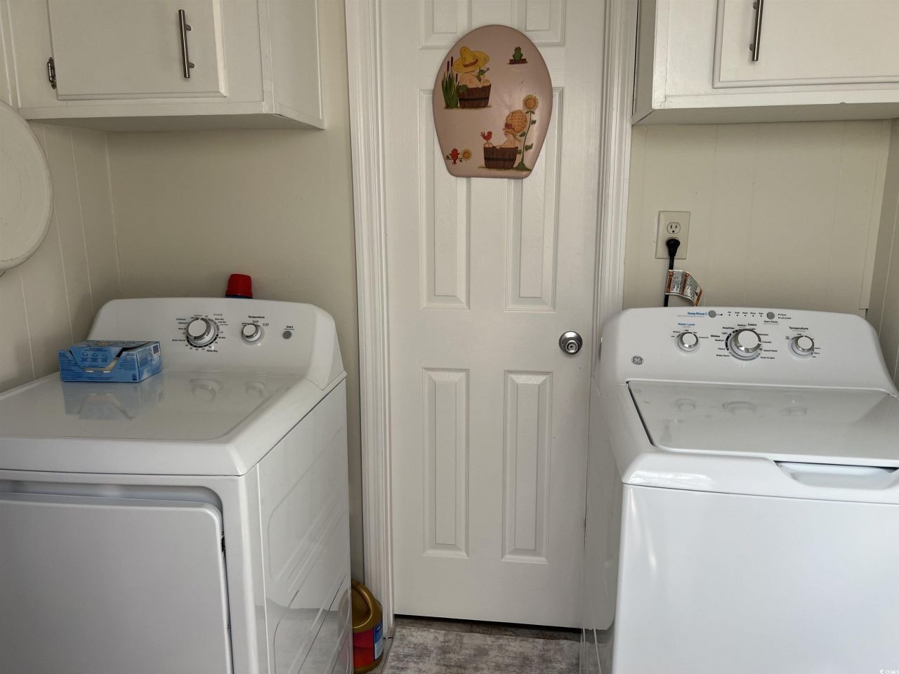 1016 Foxfire Dr. Photo 25