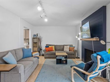 8857 42nd Avenue N, New Hope, MN 55427