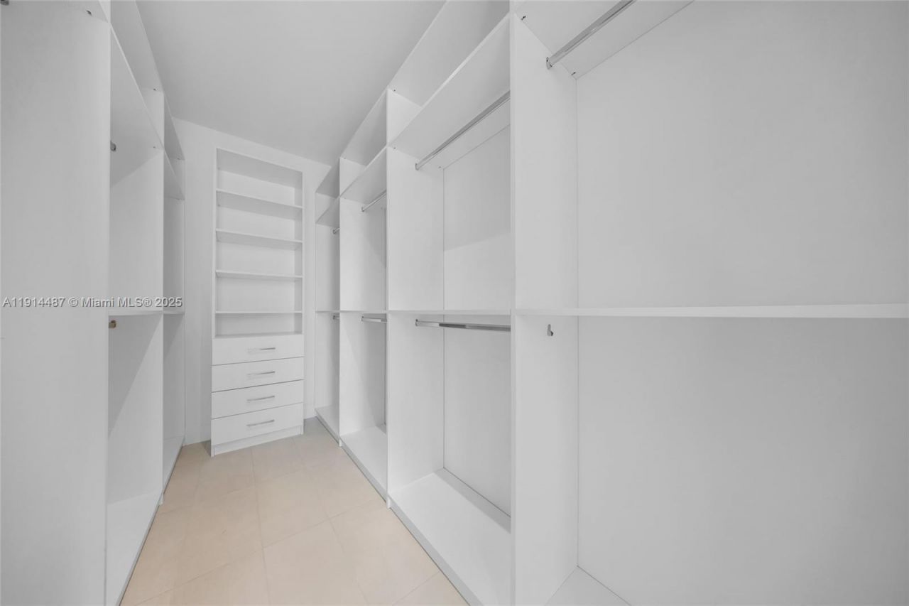 1030 15th St, Unit 306, Miami Beach, FL 33139 Photo