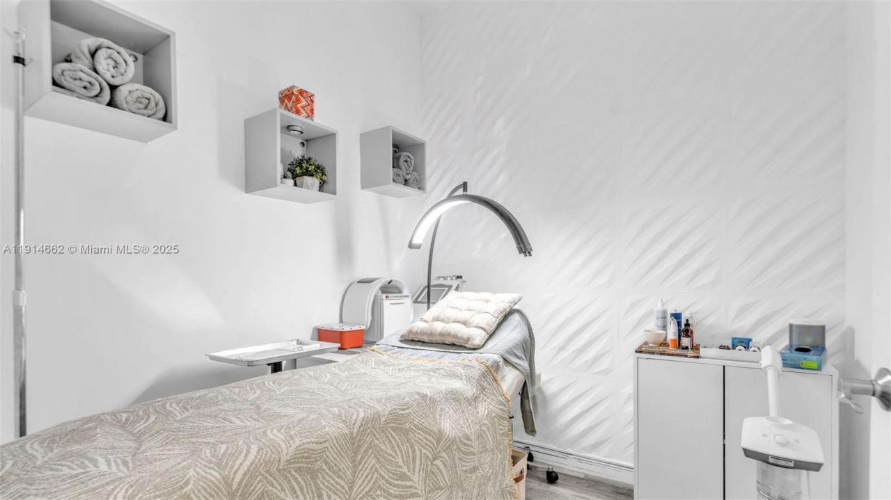 333 Almeria Ave, Coral Gables, FL 33134 Photo