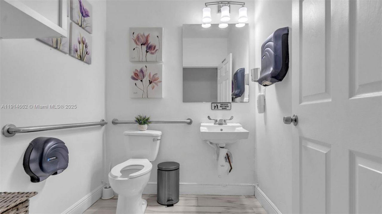 333 Almeria Ave, Coral Gables, FL 33134 Photo