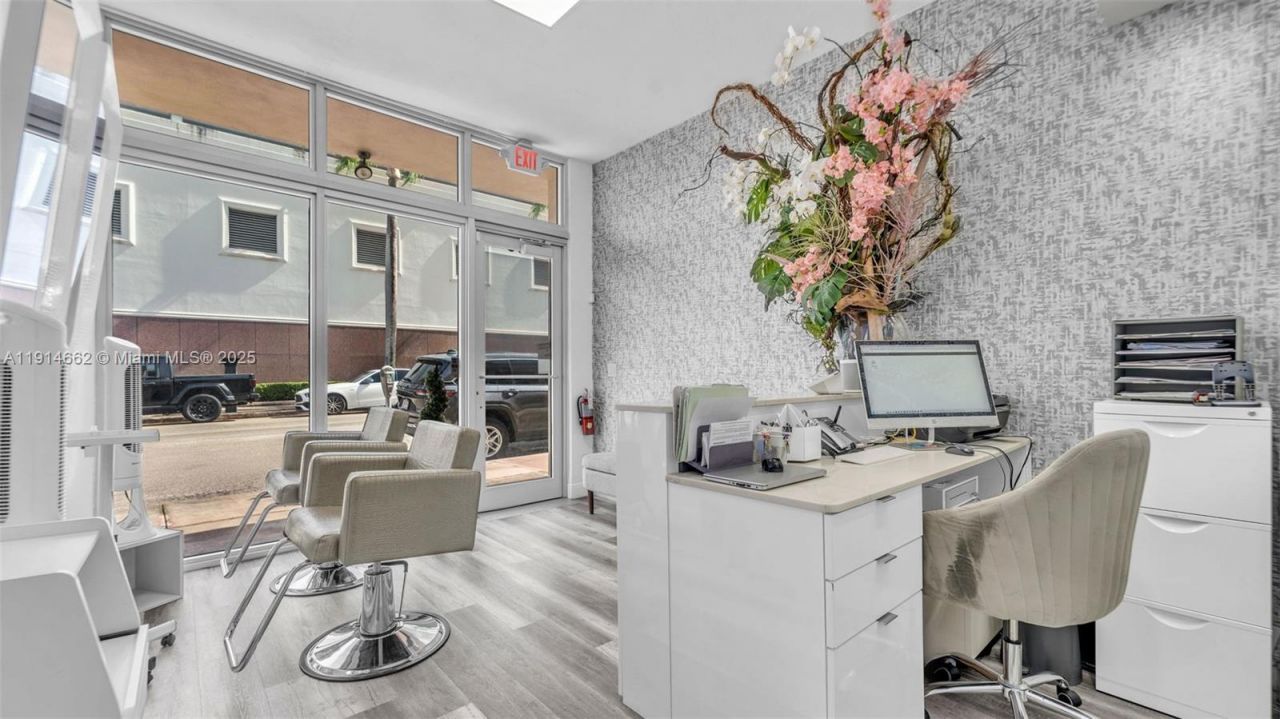 333 Almeria Ave, Coral Gables, FL 33134 Photo