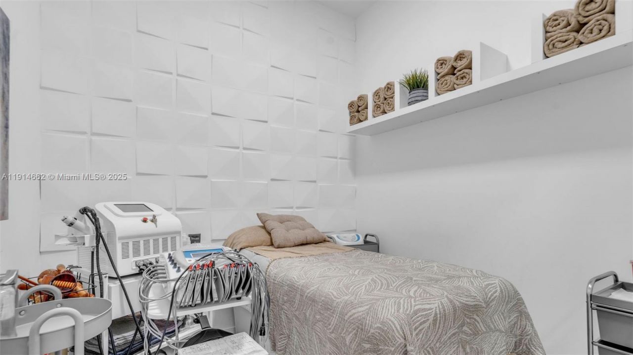 333 Almeria Ave, Coral Gables, FL 33134 Photo