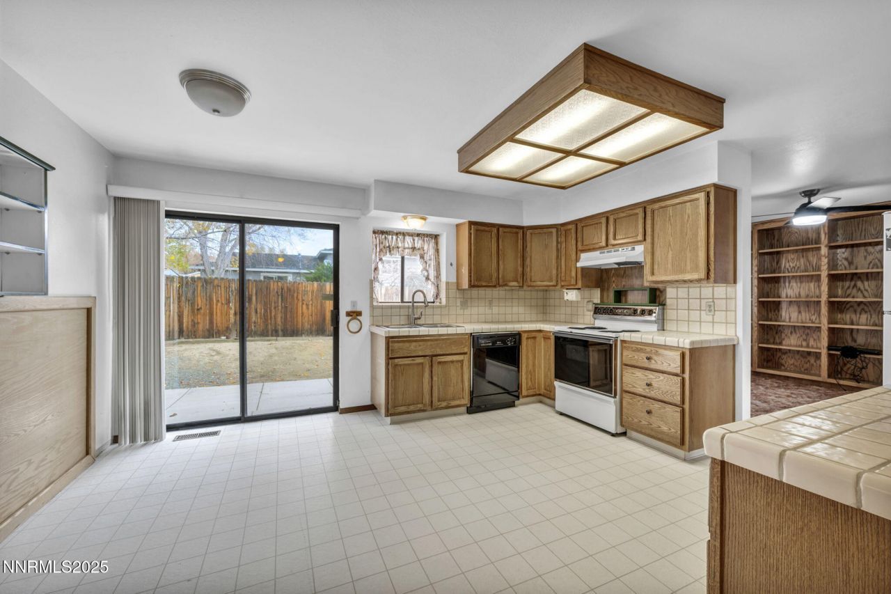 3405 Bowie Road, Reno, NV 89503 Photo