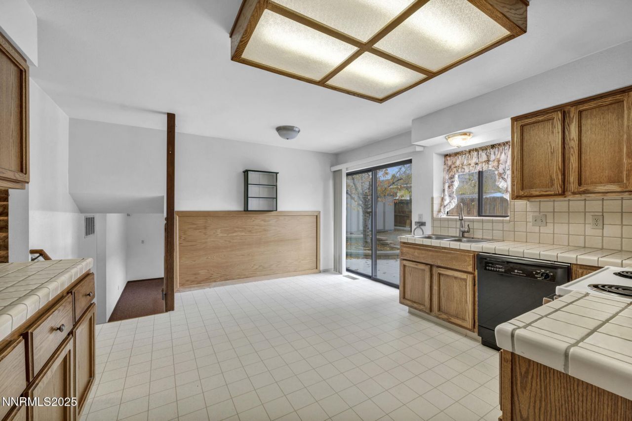 3405 Bowie Road, Reno, NV 89503 Photo