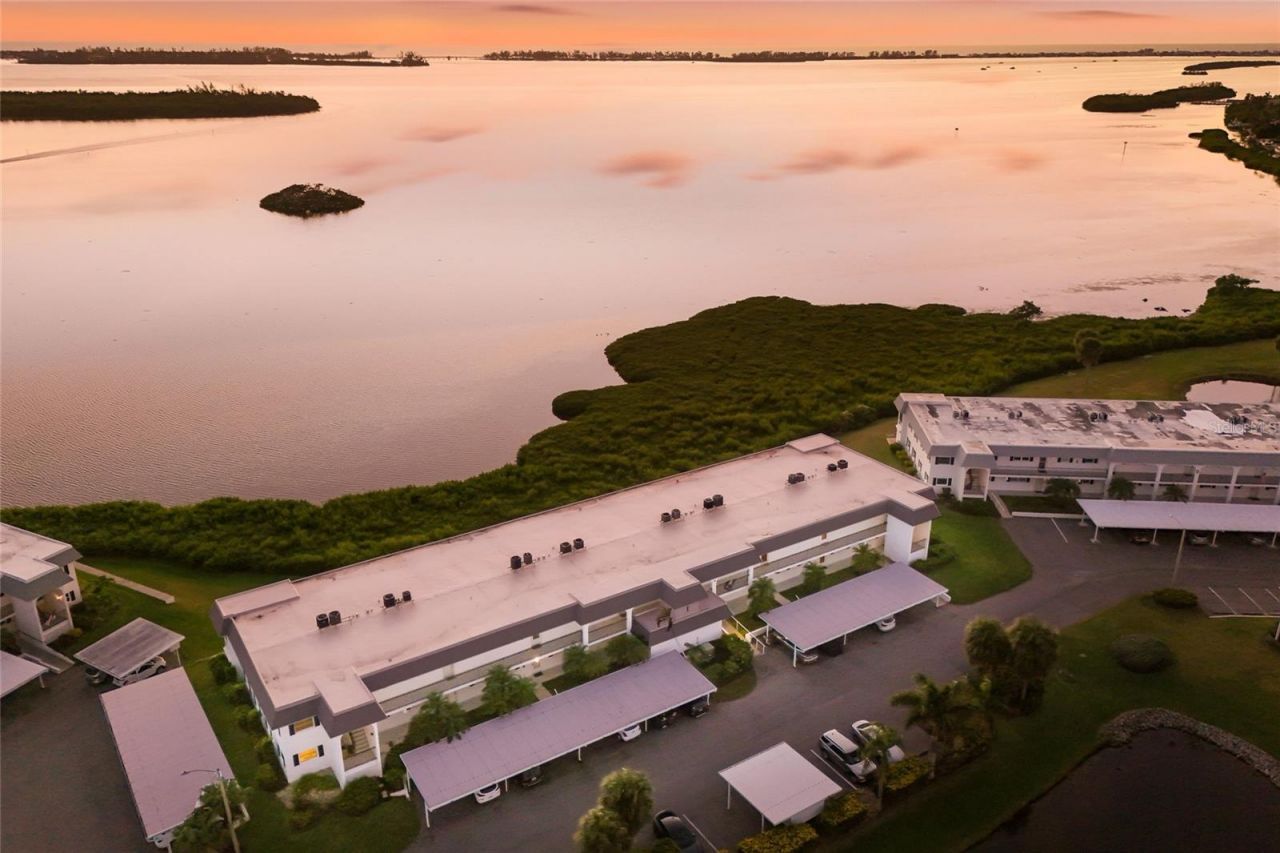 4761 Independence Drive, Unit 4761, Bradenton, FL 34210 Photo