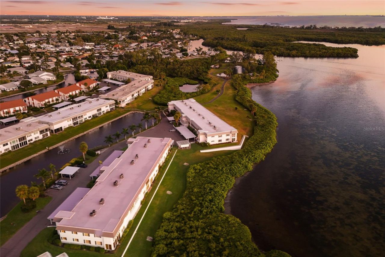 4761 Independence Drive, Unit 4761, Bradenton, FL 34210 Photo